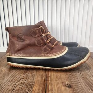 Sorel Brown and Black Ankle Boots